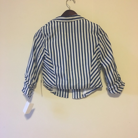 3/4 Draped Sleeves Blazer - Picture 2 of 4